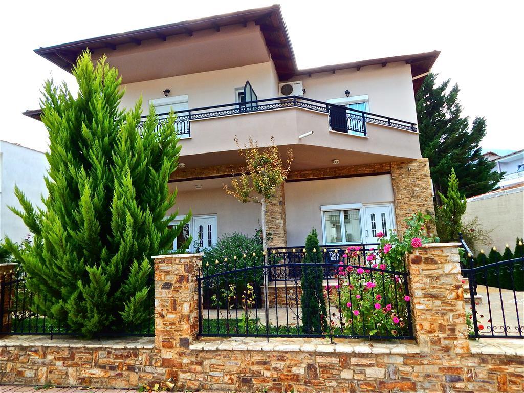 Panorama Apartments And Studios Chrisi Ammoudia Exteriör bild