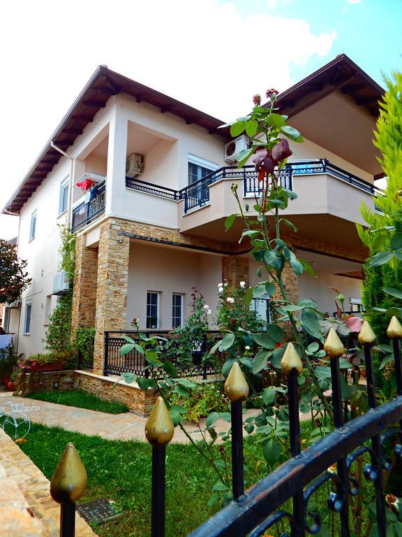 Panorama Apartments And Studios Chrisi Ammoudia Exteriör bild
